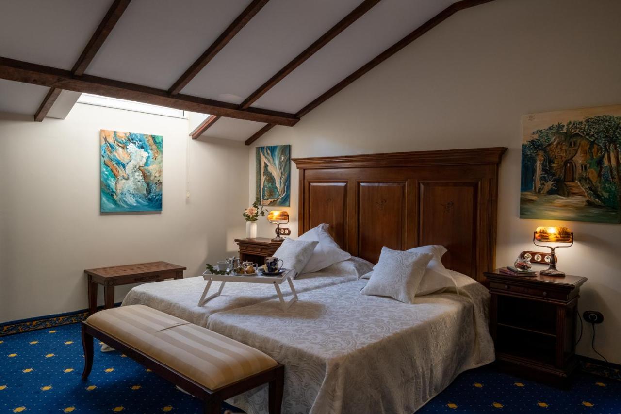 Hotel Pazo Libunca Naron  Exterior photo
